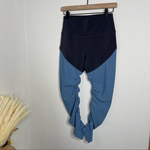 ZYIA Storm Parallel Luxe High Rise leggings Size 6-8 Compressive Activewear - Picture 5 of 15